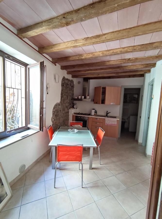 קורניליה Il Gabbiano Apartment מראה חיצוני תמונה